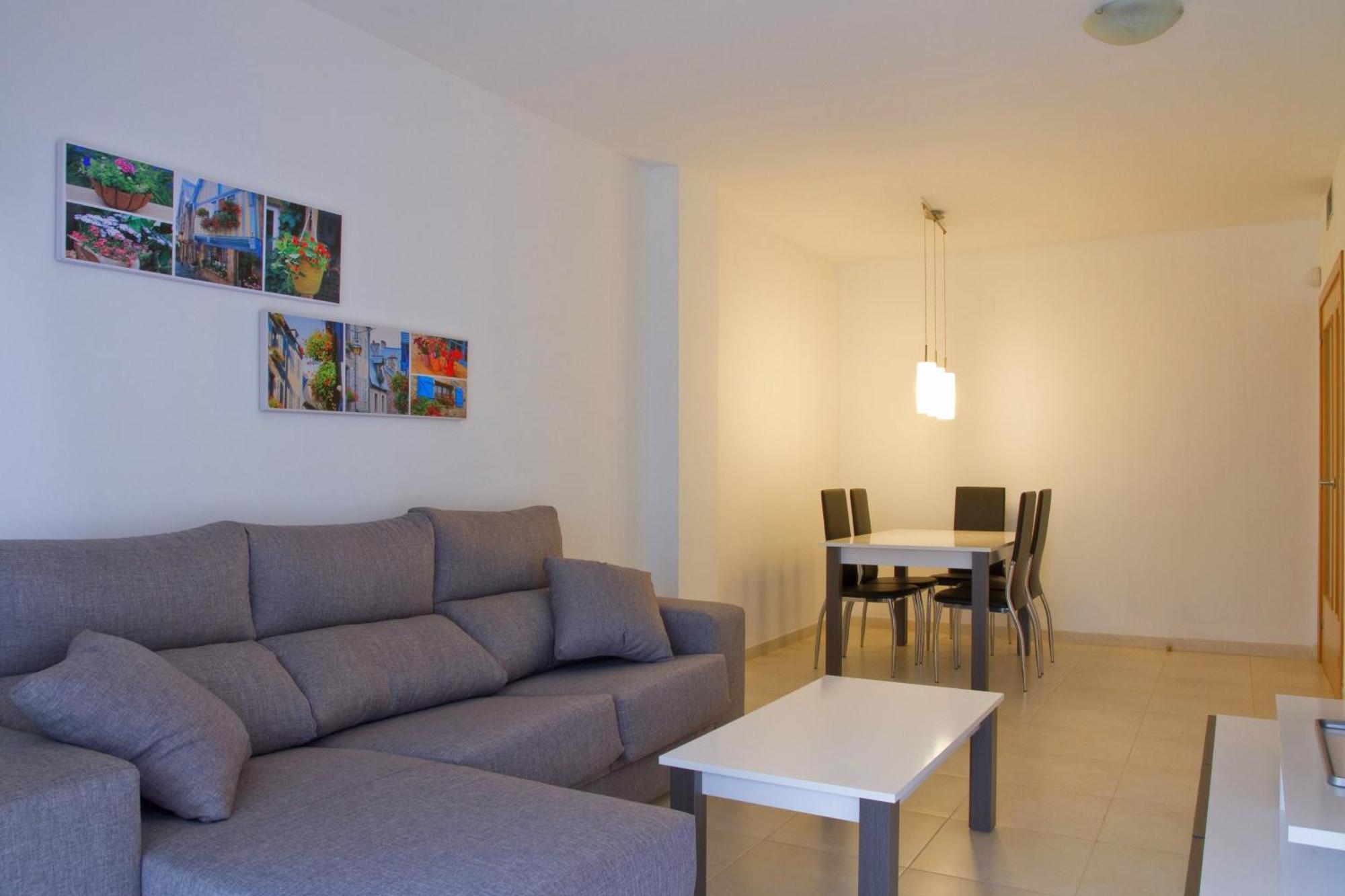 Rentalmar Paradise Families Only Con Parking Salou Eksteriør bilde